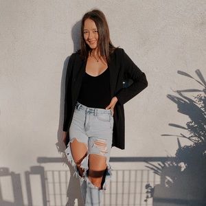 Meet your Posher, Monica